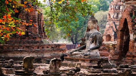 Seeking Enlightenment: A Meditator's Journey Through Thailand - Unveiling Mystical Pathways and Timeless Traditions